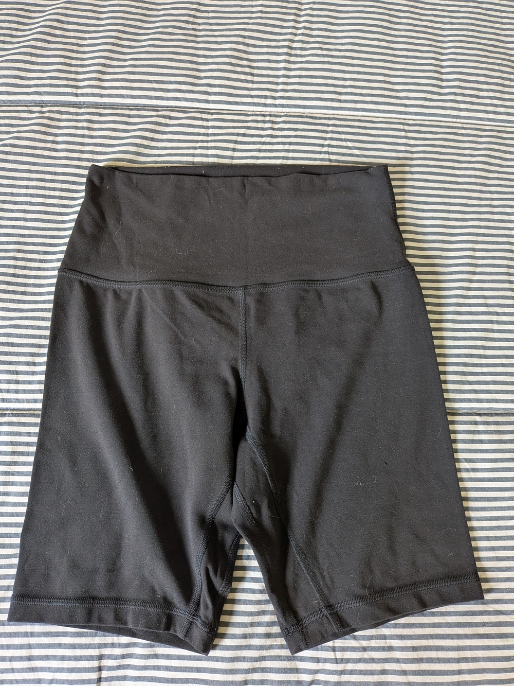 Lulu Lemon Align Biker Shorts size 6